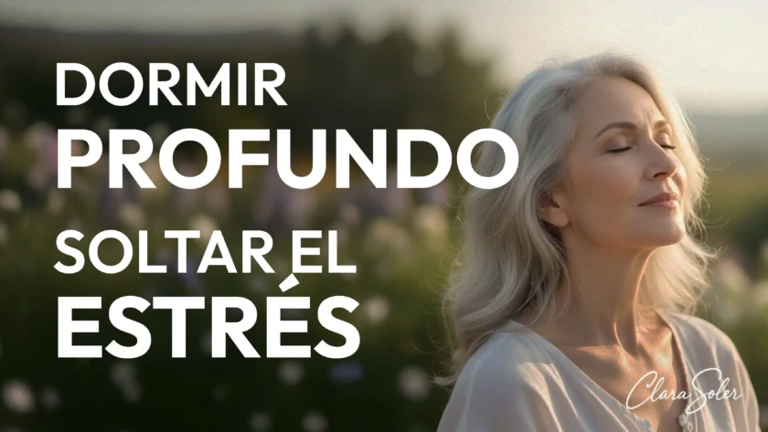 Mujer disfrutando de una meditación guiada antes de dormir.